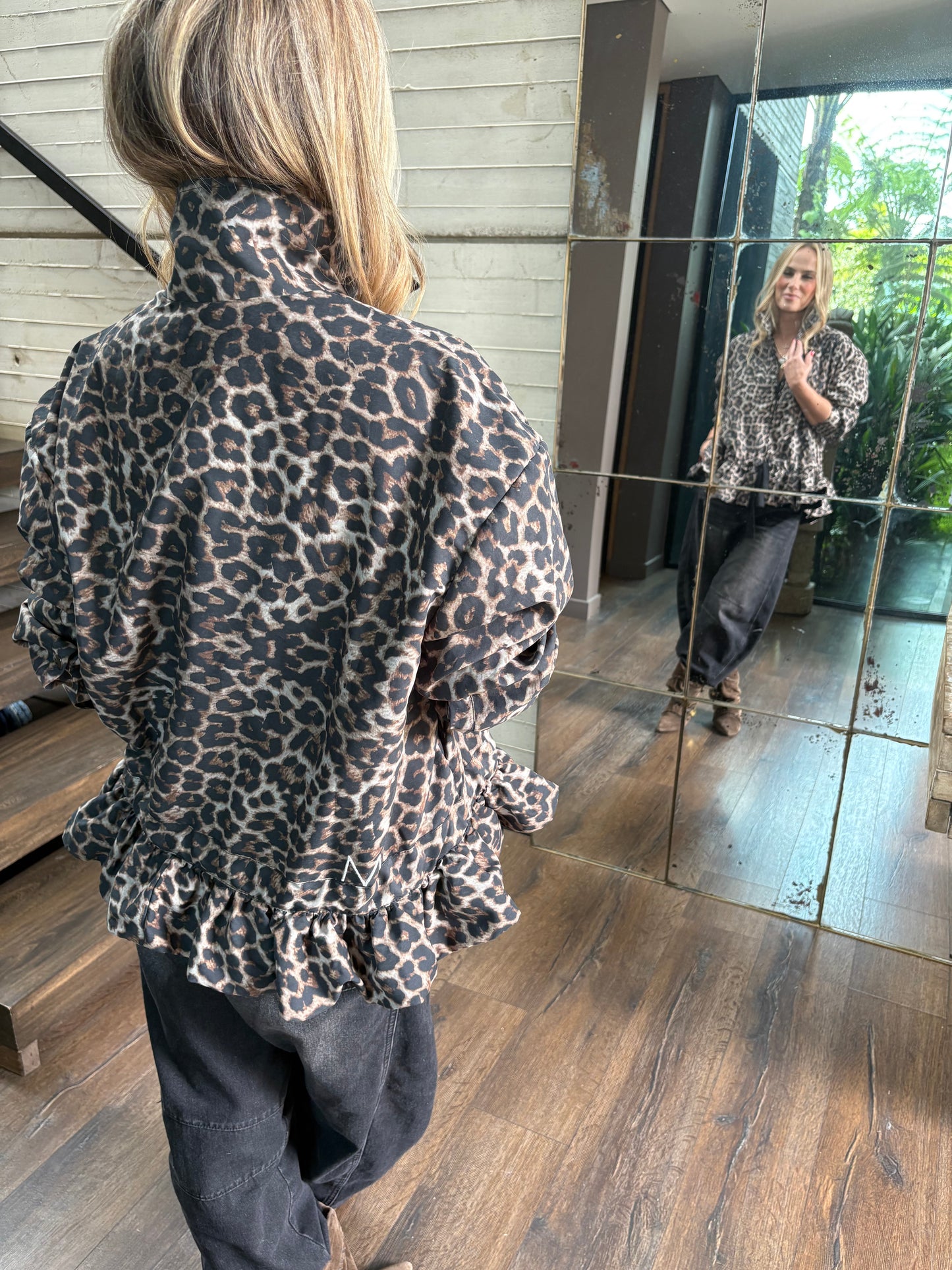 Pola Jacket