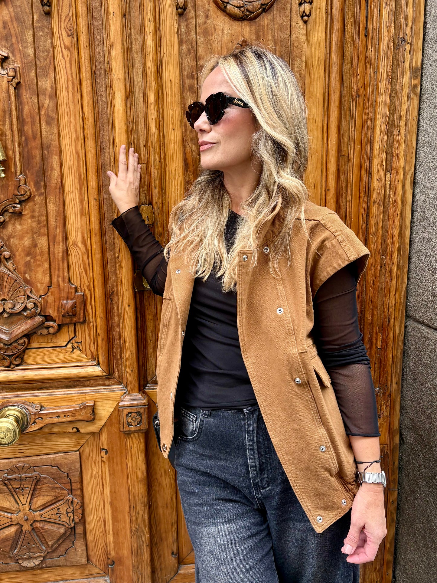 CHALECO LUXE CARAMEL